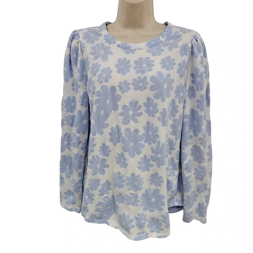 Loft Outlet knit top Women M White Blue Daisy Floral Feminine Preppy Cottagecore